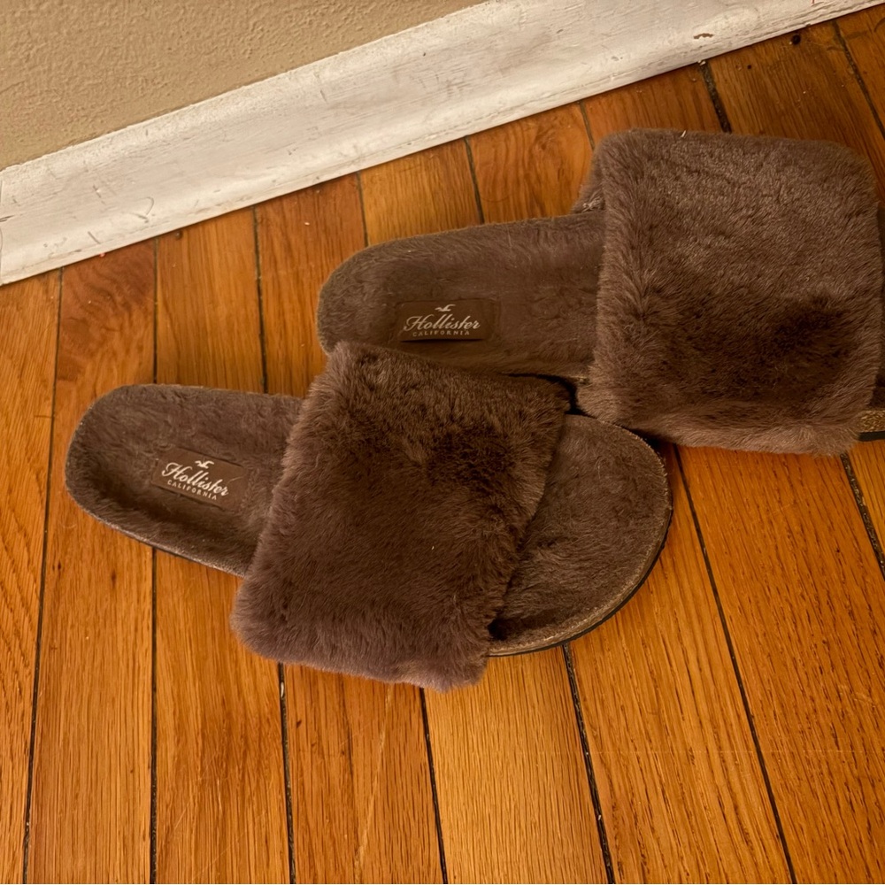 Hallmark Brown Plush Slippers